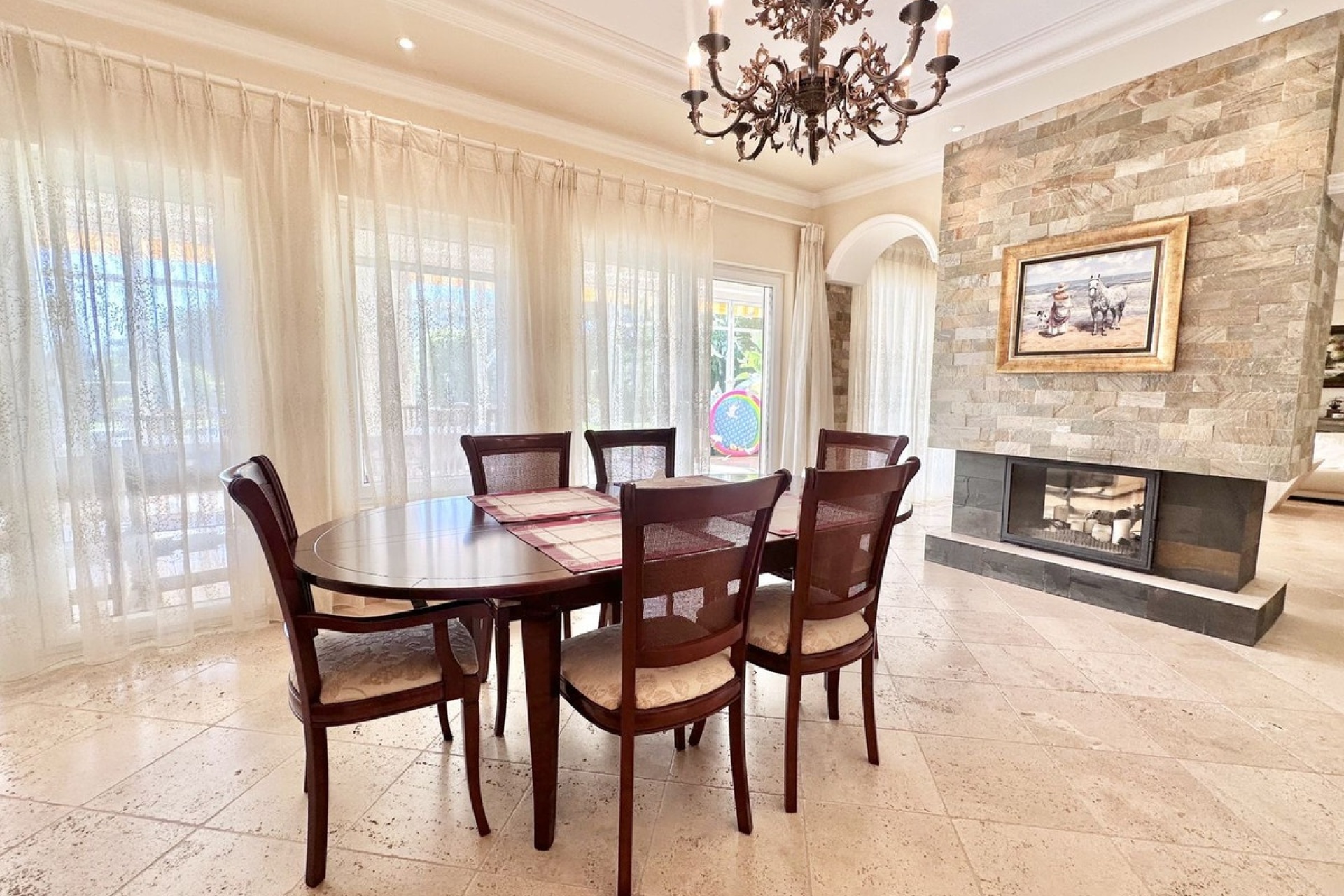 Wiederverkauf - Villa - Marbella - El Rosario