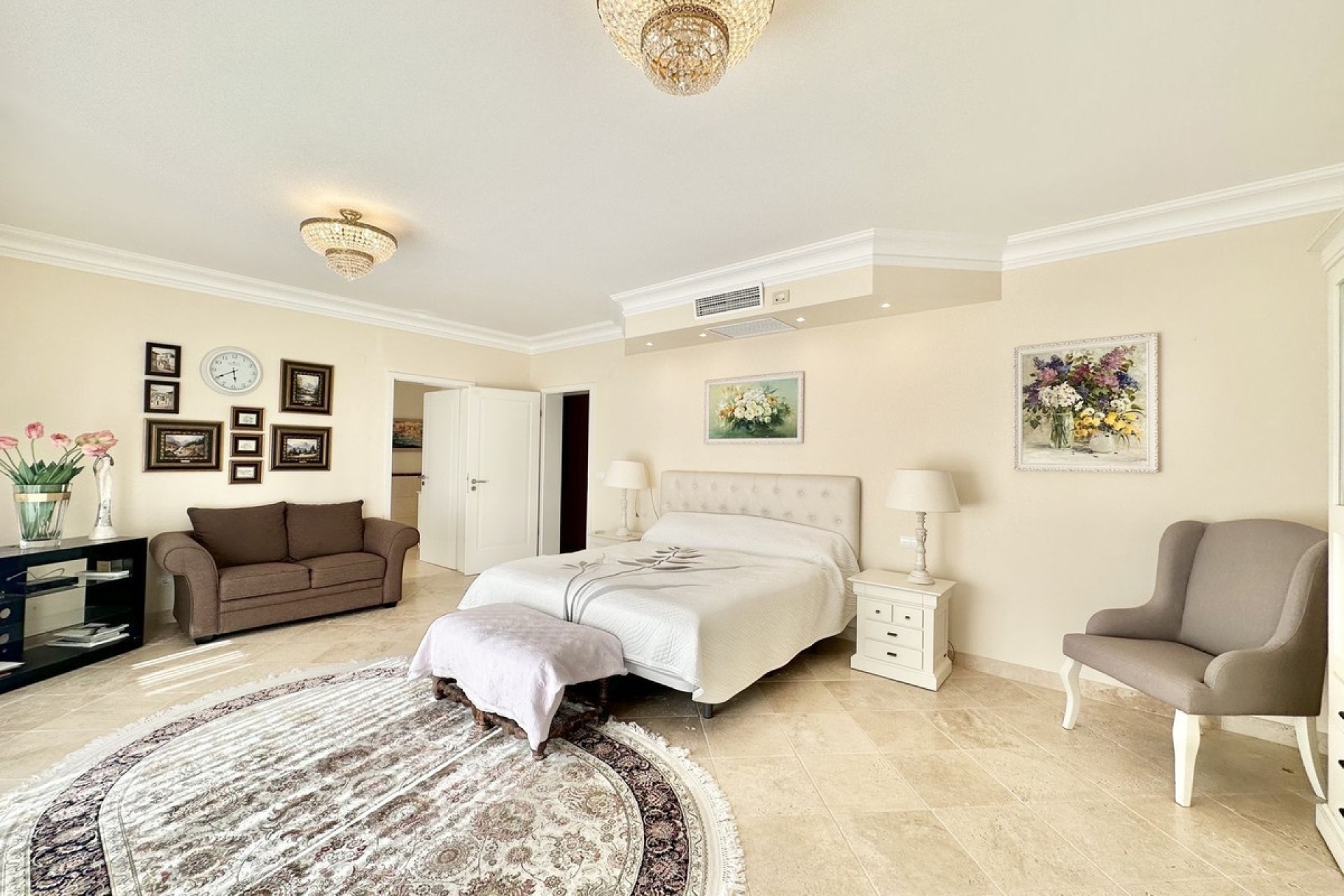 Wiederverkauf - Villa - Marbella - El Rosario