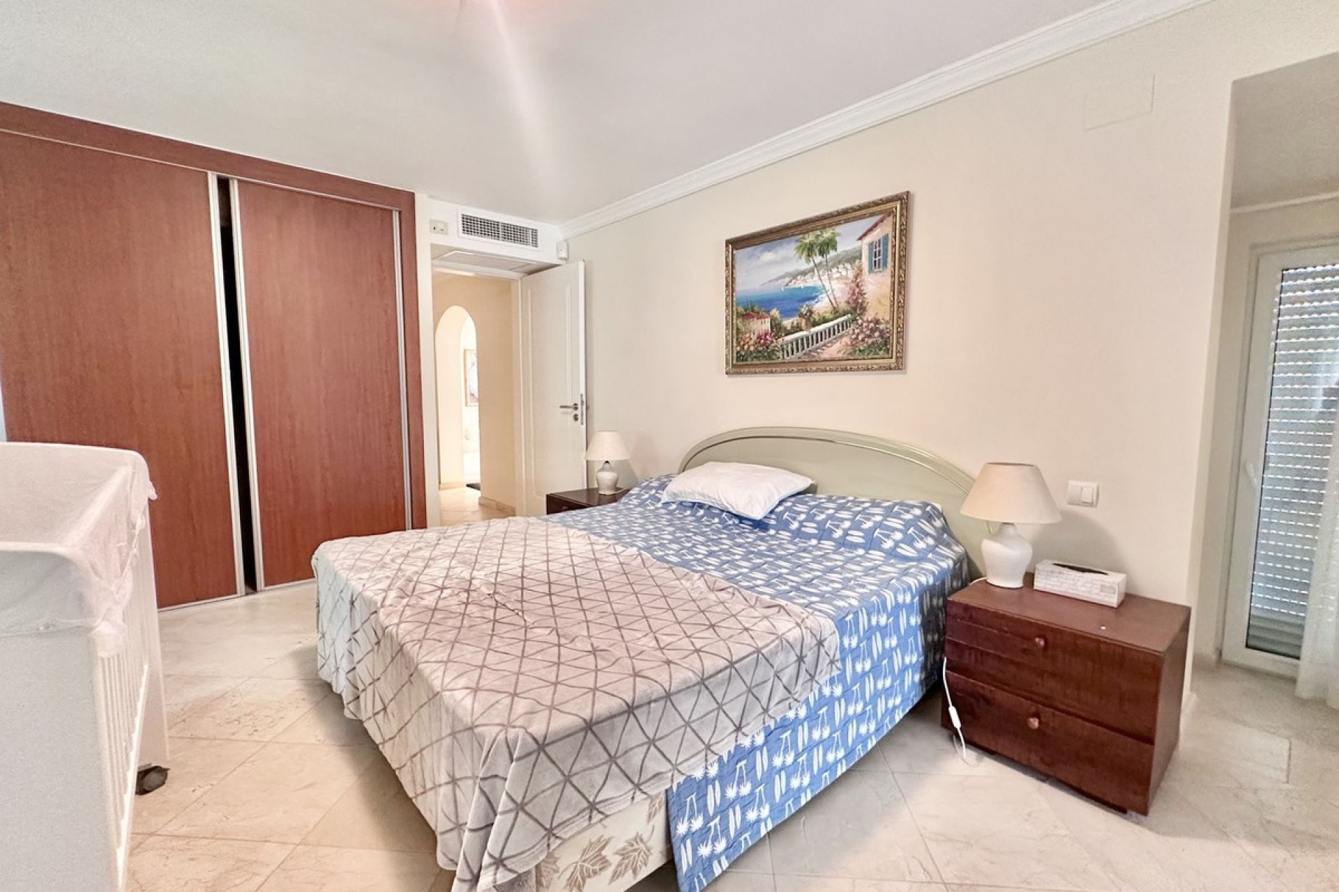 Wiederverkauf - Villa - Marbella - El Rosario