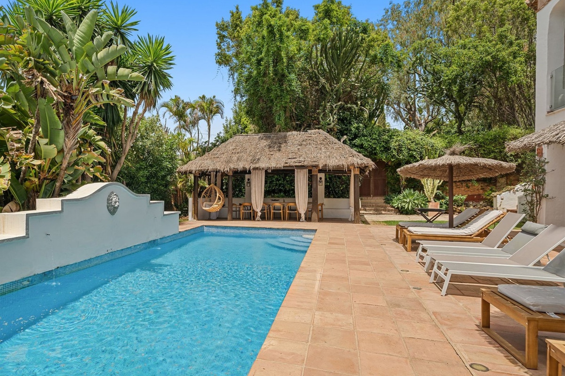 Wiederverkauf - Villa - Marbella - El Rosario