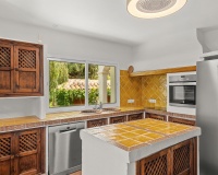 Wiederverkauf - Villa - Marbella - El Rosario