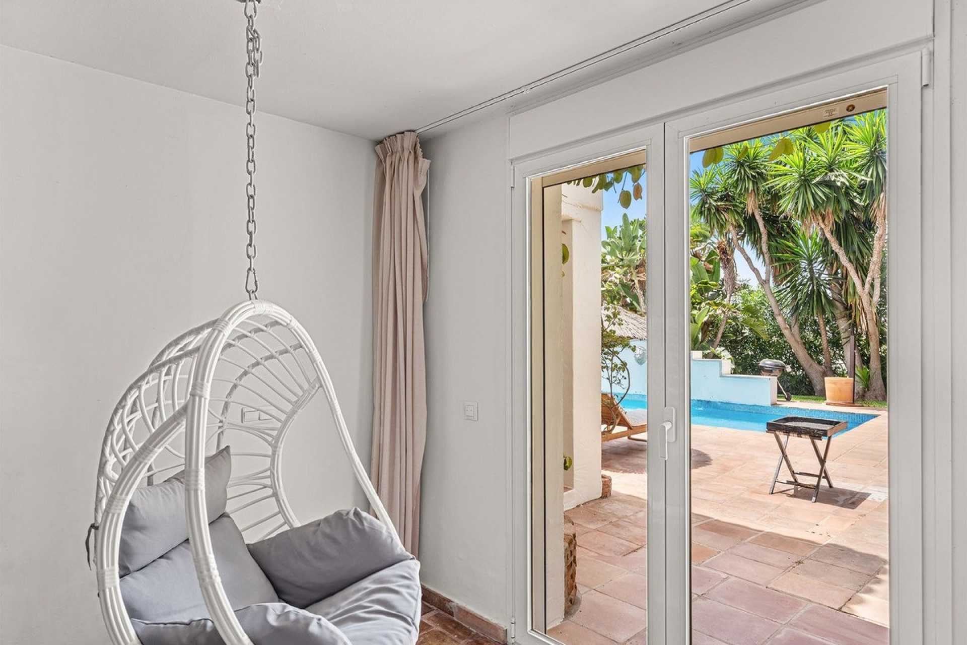 Wiederverkauf - Villa - Marbella - El Rosario