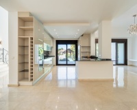 Wiederverkauf - Villa - Marbella - El Rosario