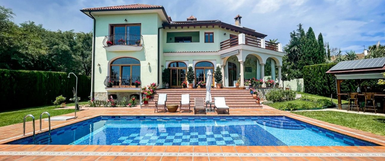 Wiederverkauf - Villa - Marbella - El Rosario