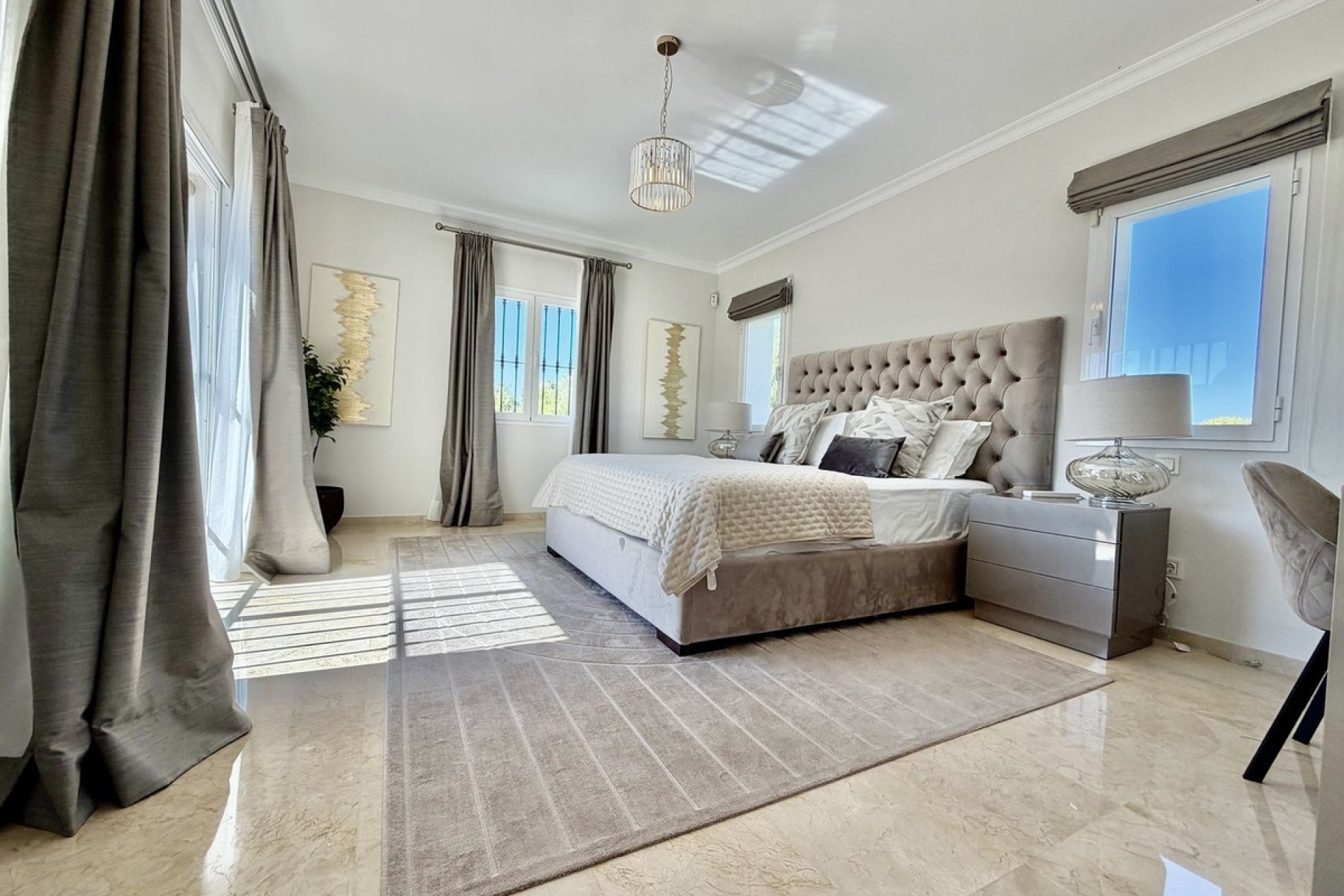 Wiederverkauf - Villa - Marbella - El Rosario