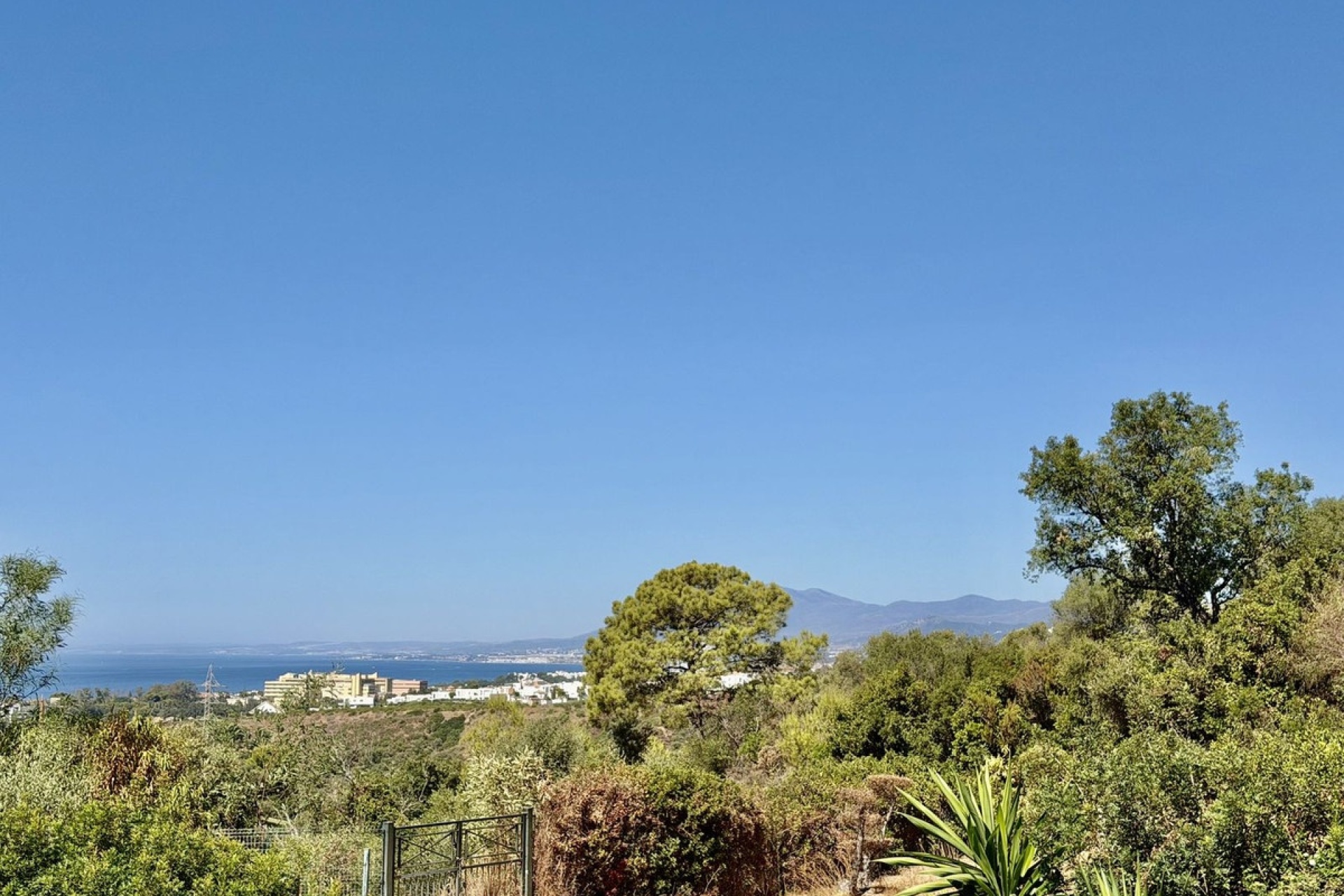 Wiederverkauf - Villa - Marbella - El Rosario