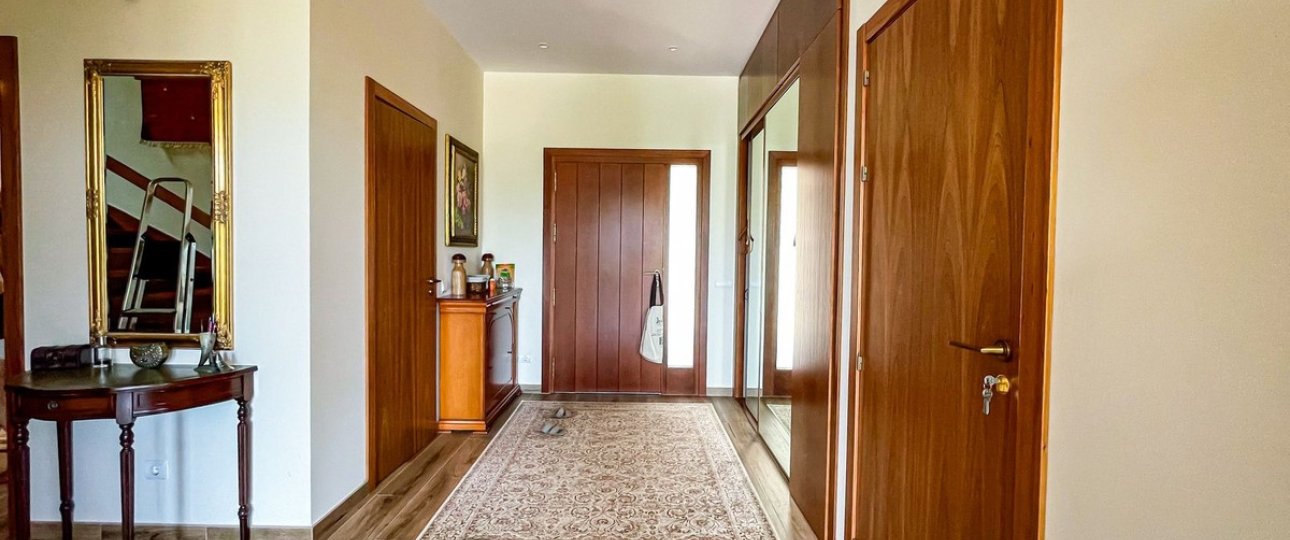 Wiederverkauf - Villa - Marbella - El Rosario