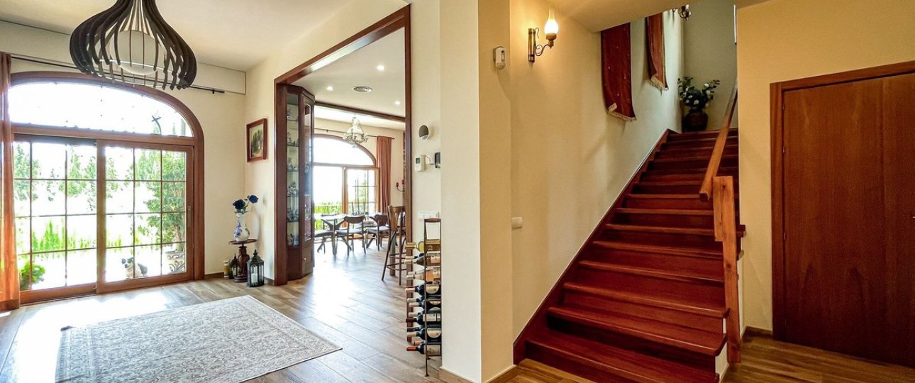 Wiederverkauf - Villa - Marbella - El Rosario