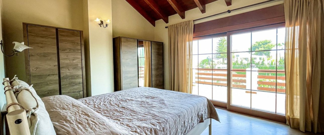 Wiederverkauf - Villa - Marbella - El Rosario