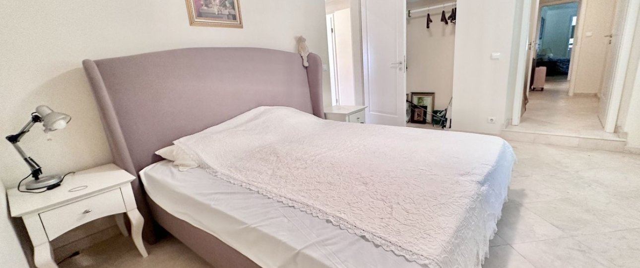 Wiederverkauf - Villa - Marbella - El Rosario