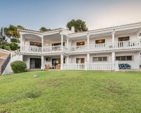 Wiederverkauf - Villa - Marbella - El Rosario