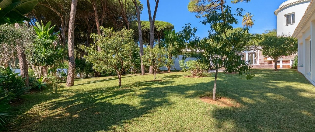 Wiederverkauf - Villa - Marbella - El Rosario
