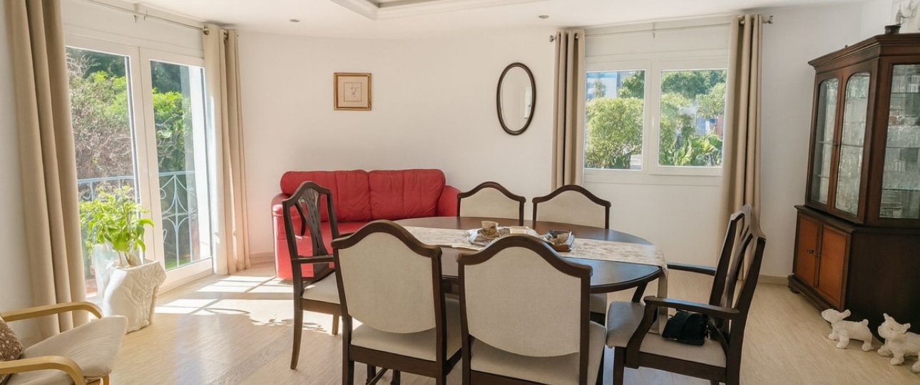 Wiederverkauf - Villa - Marbella - El Rosario