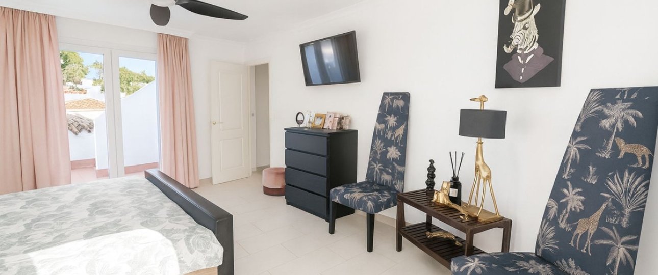 Wiederverkauf - Villa - Marbella - El Rosario
