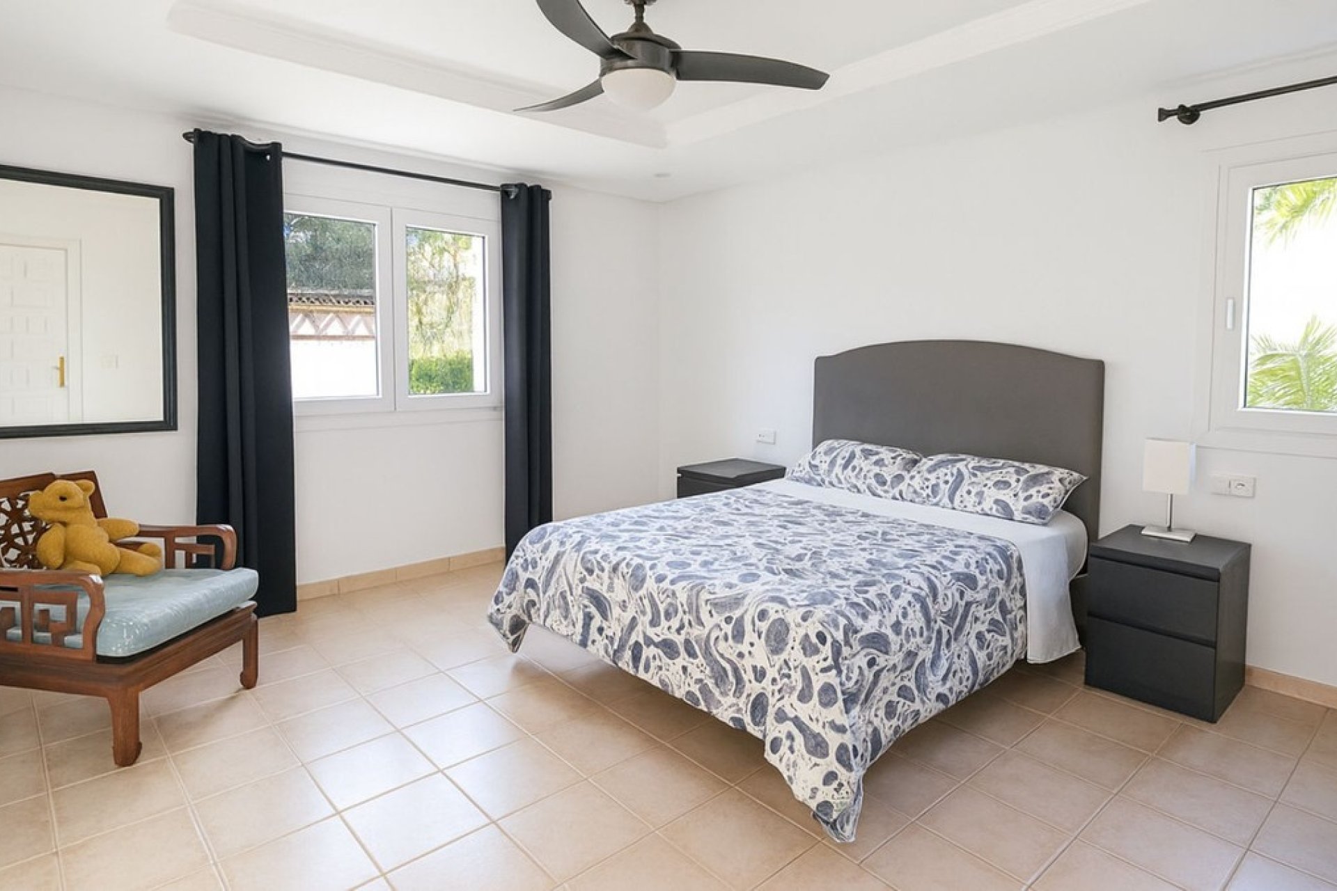 Wiederverkauf - Villa - Marbella - El Rosario