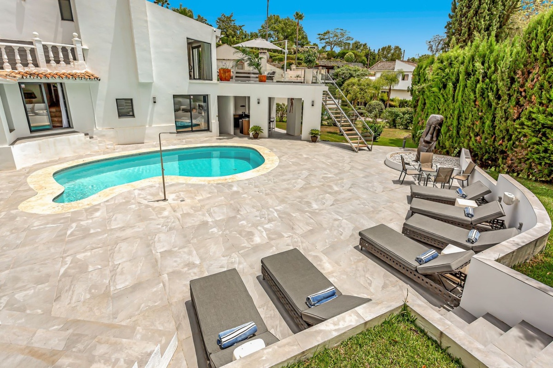 Wiederverkauf - Villa - Marbella - El Rosario