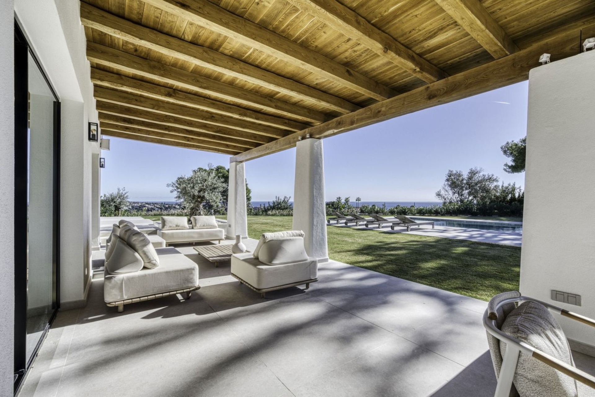 Wiederverkauf - Villa - Marbella - El Rosario