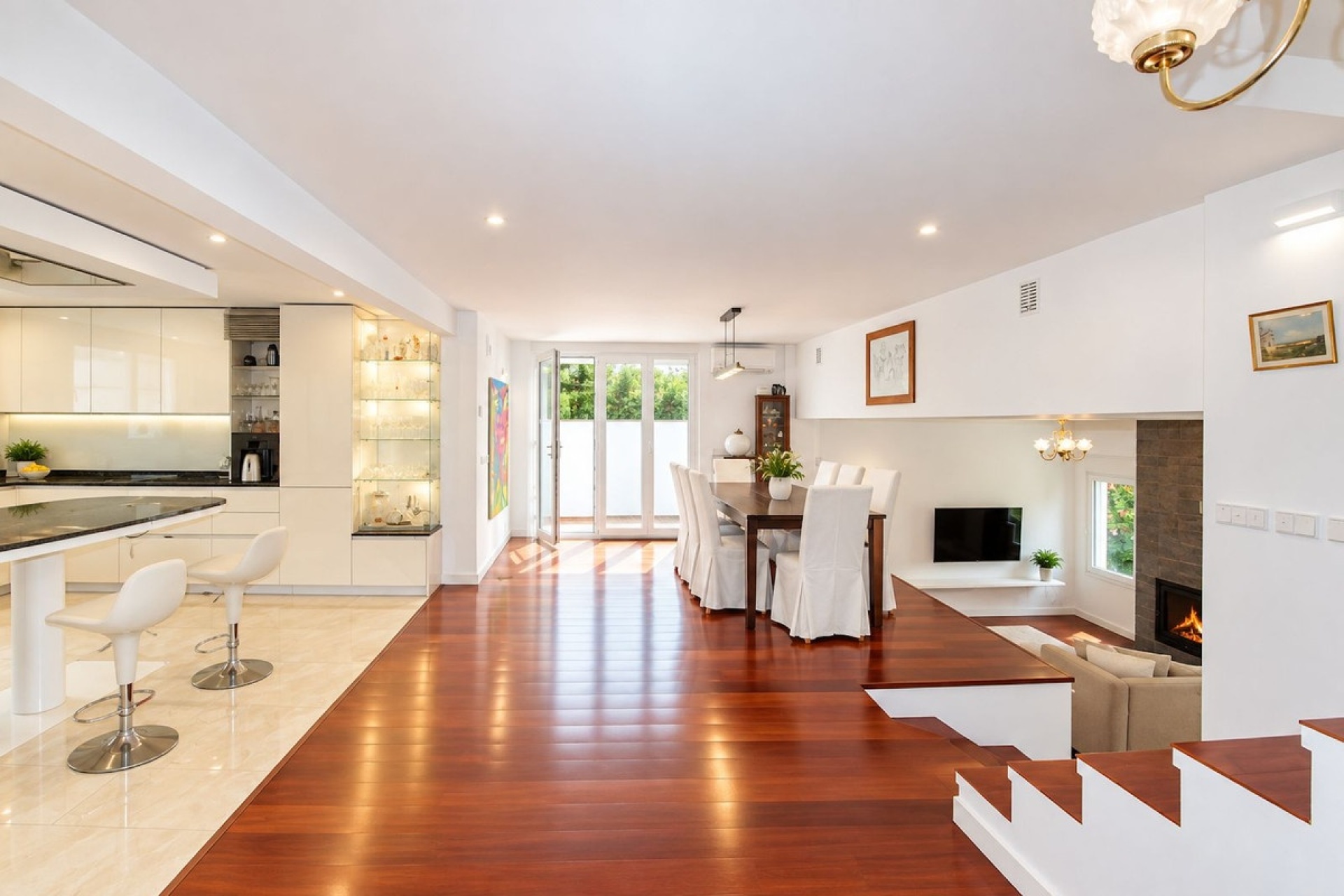 Wiederverkauf - Villa - Marbella - El Rosario