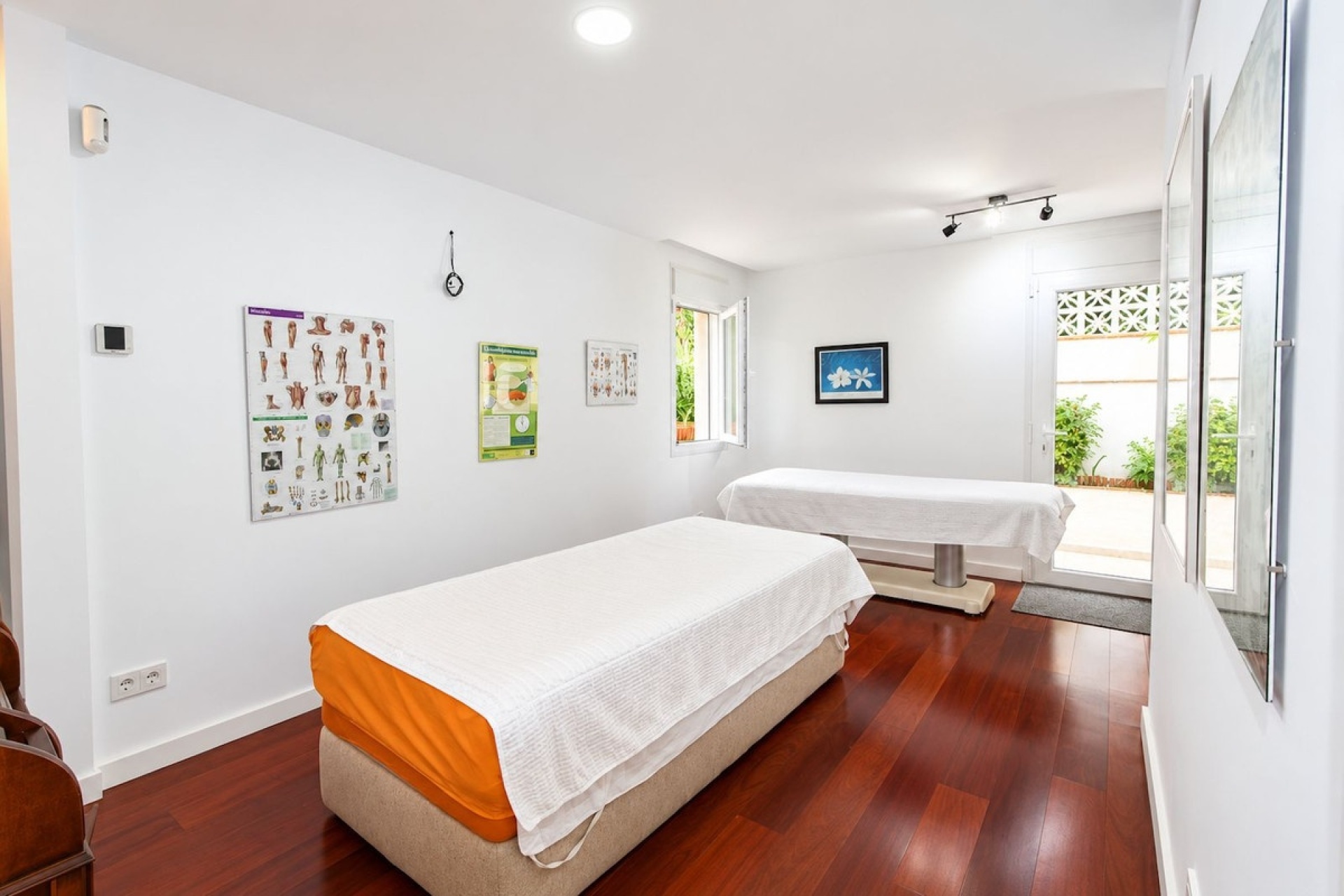 Wiederverkauf - Villa - Marbella - El Rosario