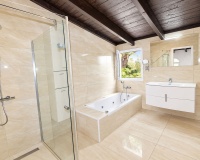 Wiederverkauf - Villa - Marbella - El Rosario