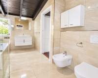Wiederverkauf - Villa - Marbella - El Rosario