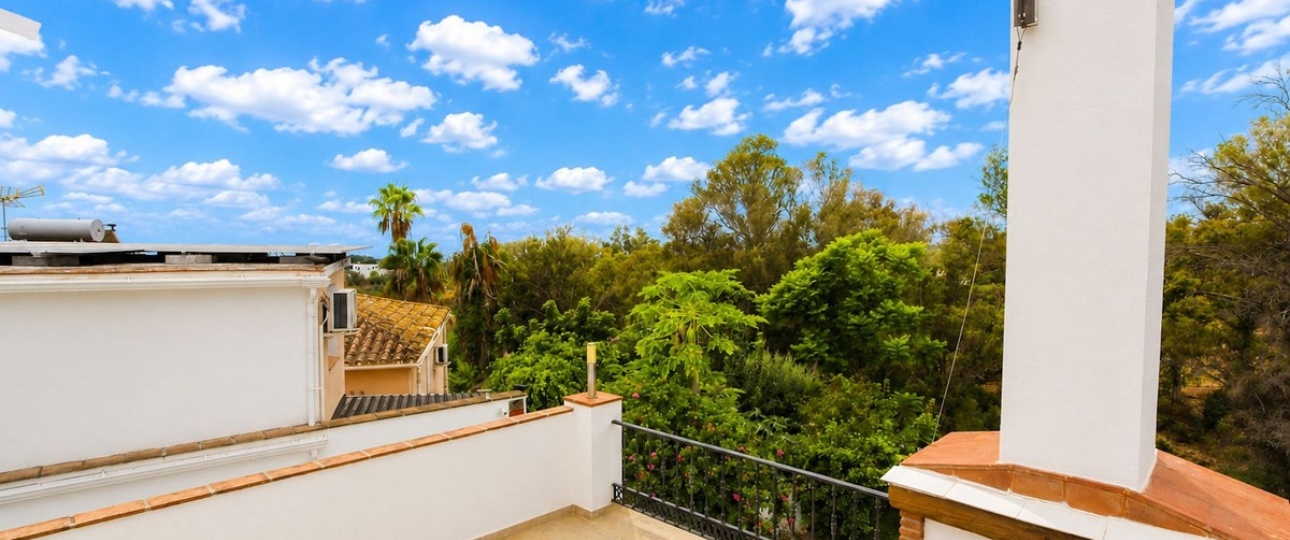 Wiederverkauf - Villa - Marbella - El Rosario