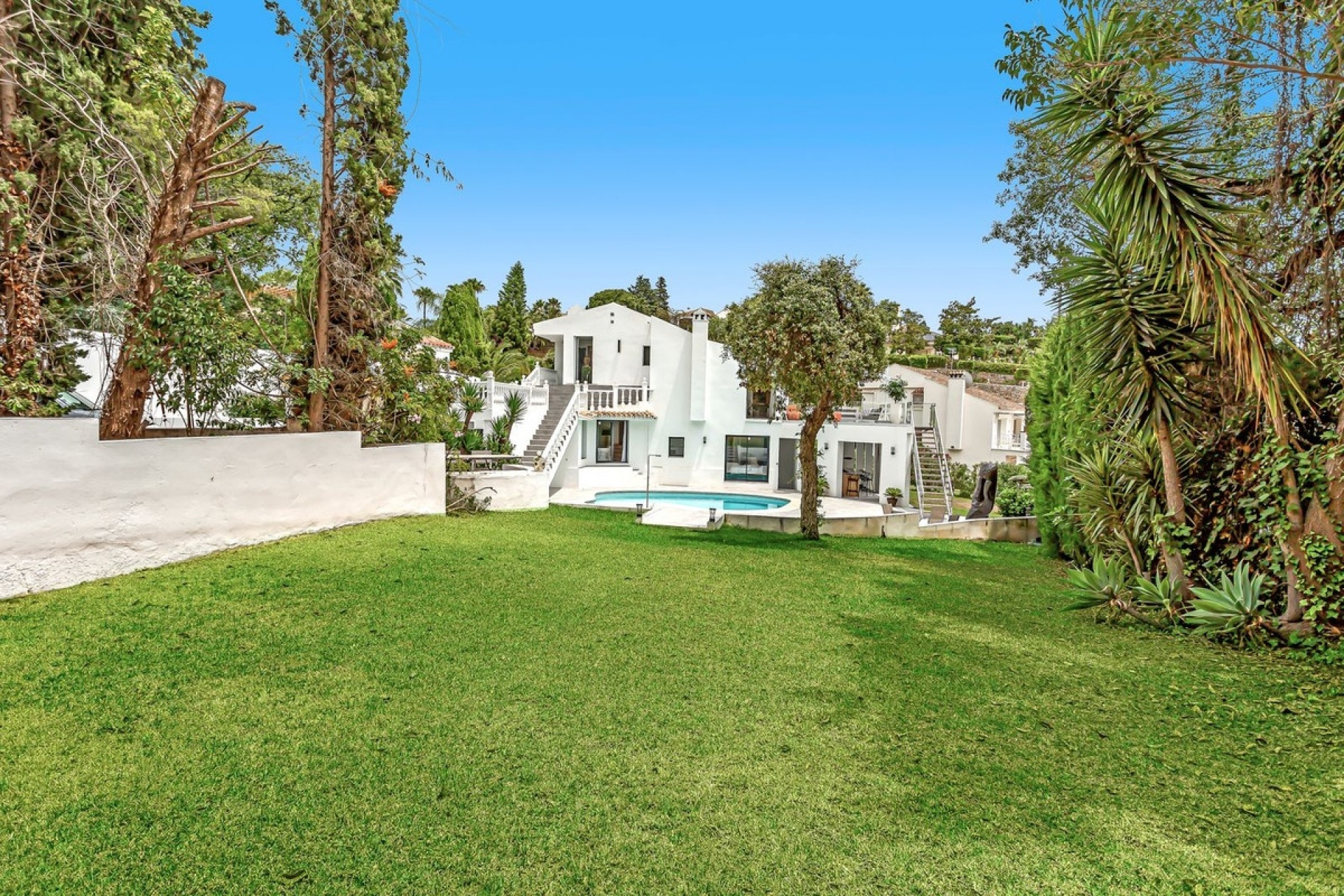 Wiederverkauf - Villa - Marbella - El Rosario