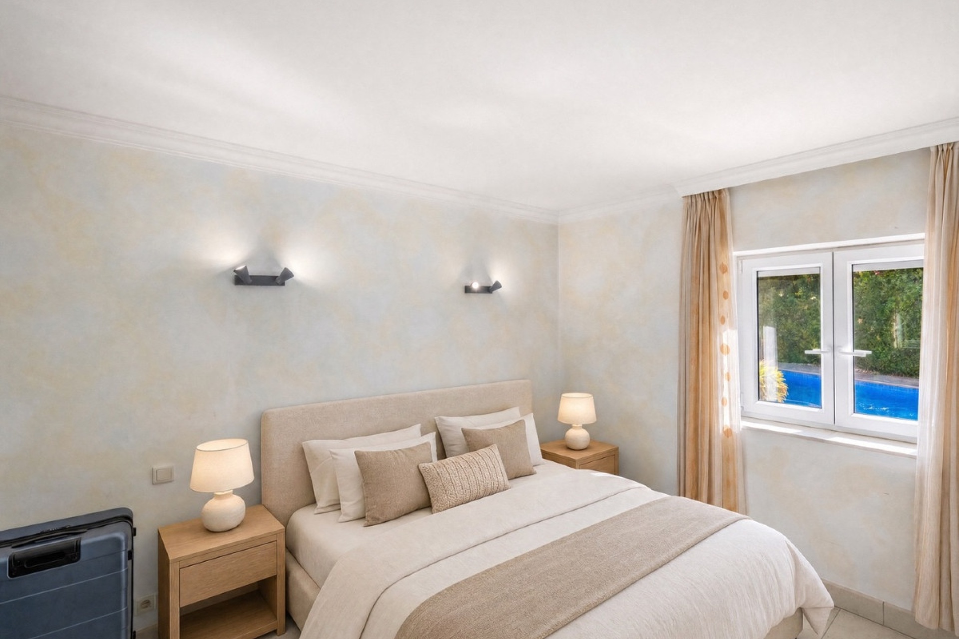 Wiederverkauf - Villa - Marbella - El Rosario