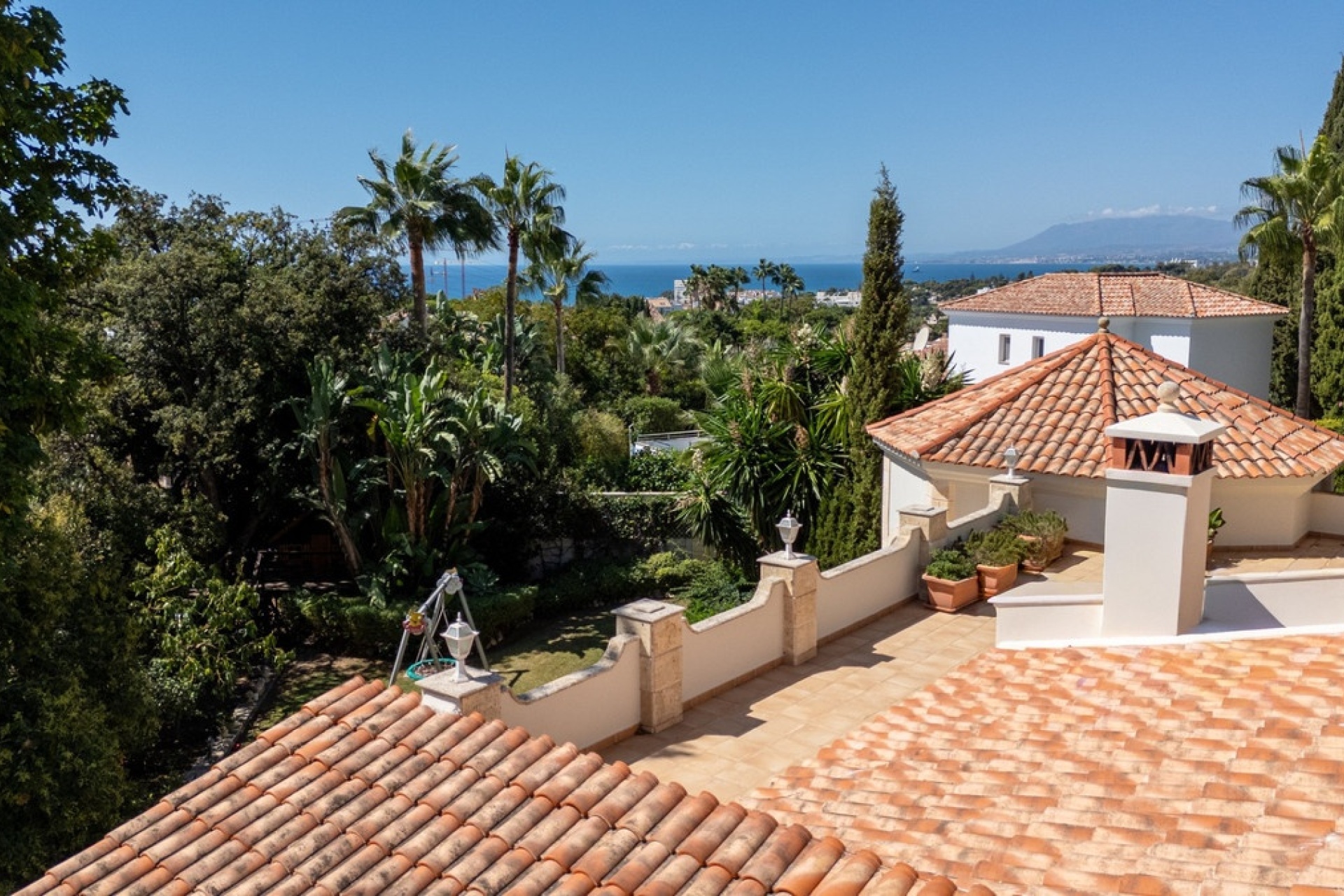 Wiederverkauf - Villa - Marbella - El Rosario