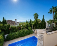 Wiederverkauf - Villa - Marbella - El Rosario