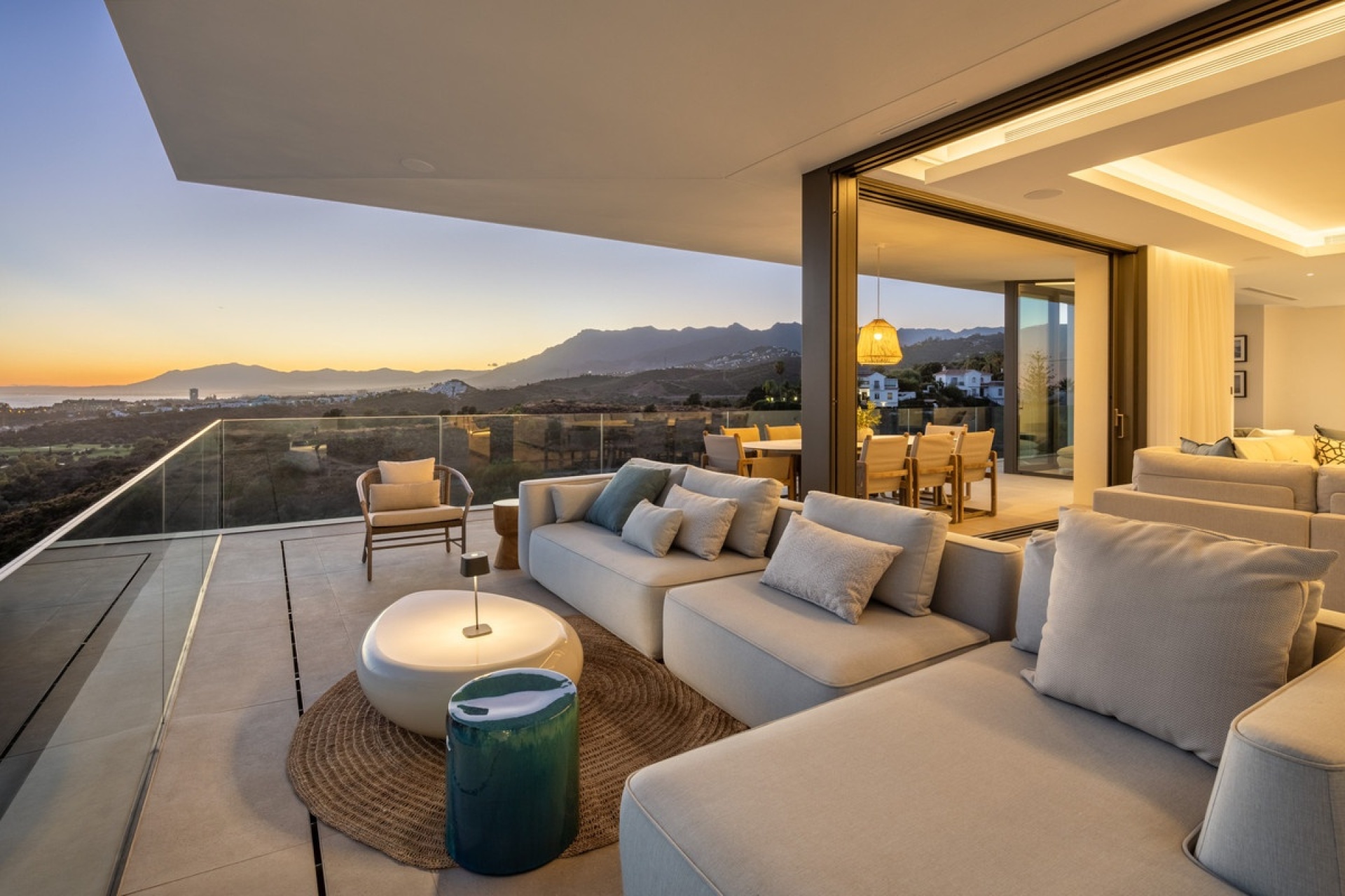 Wiederverkauf - Villa - Marbella - El Rosario