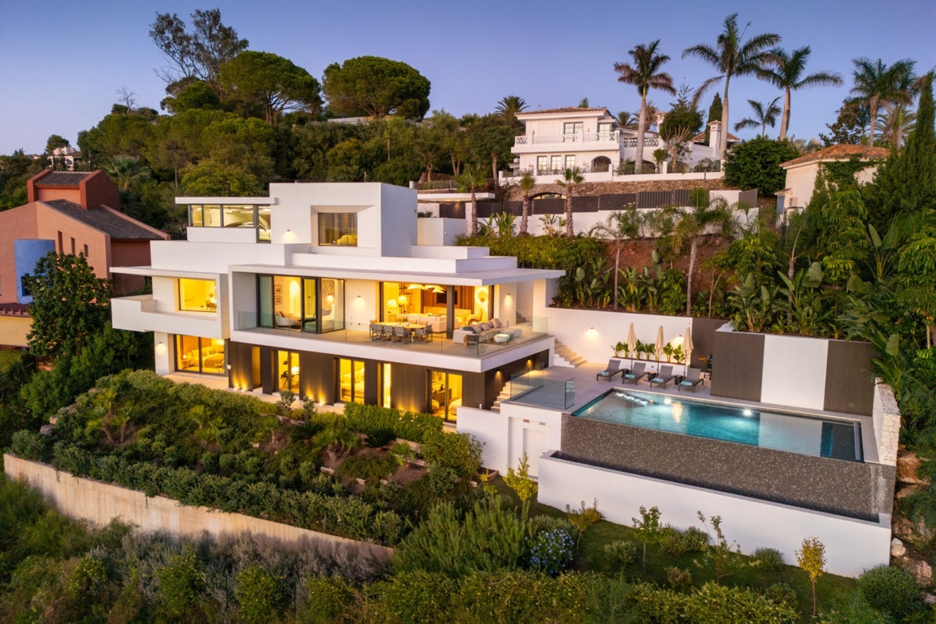 Wiederverkauf - Villa - Marbella - El Rosario