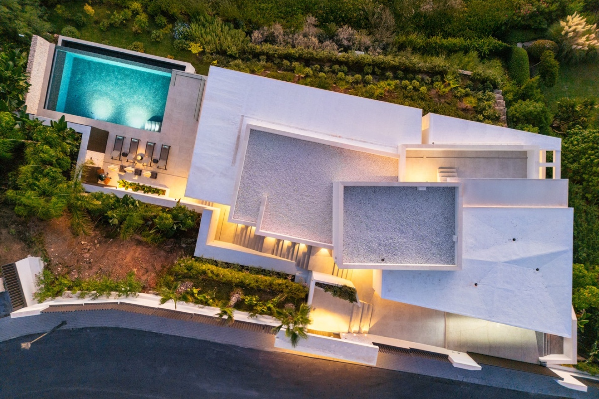 Wiederverkauf - Villa - Marbella - El Rosario
