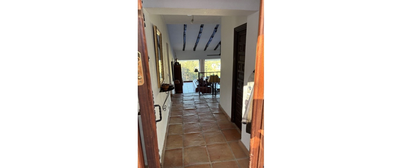 Wiederverkauf - Villa - Marbella - El Rosario