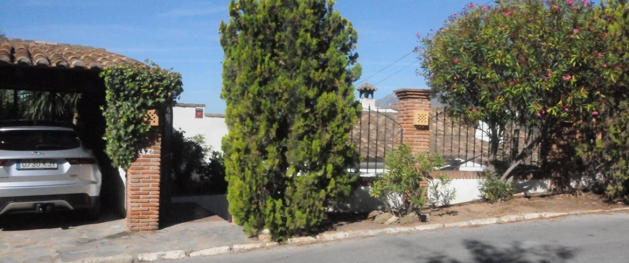 Wiederverkauf - Villa - Marbella - El Rosario