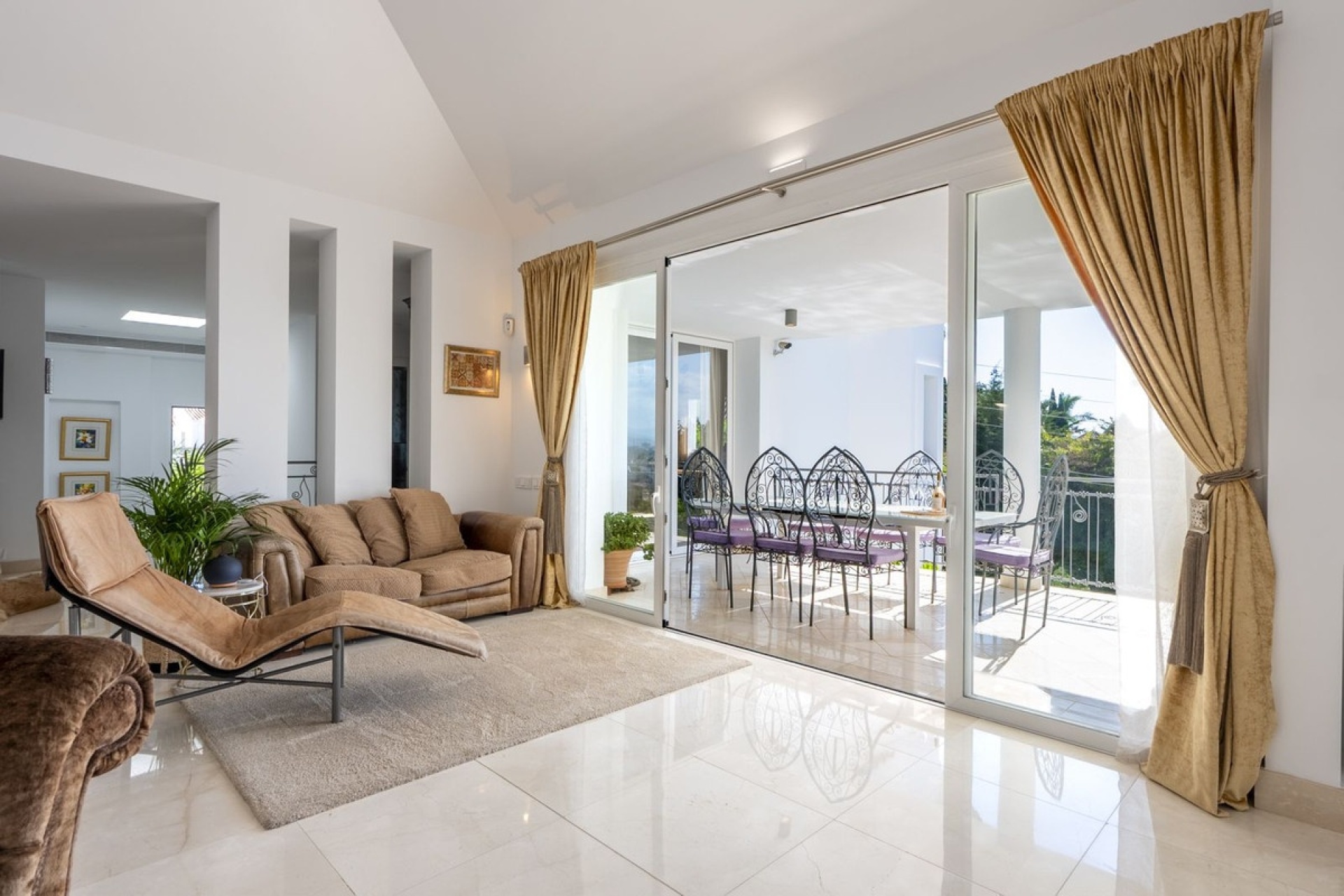 Wiederverkauf - Villa - Marbella - El Rosario