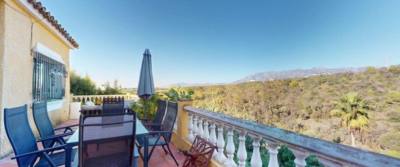 Wiederverkauf - Villa - Marbella - El Rosario