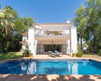 Wiederverkauf - Villa - Marbella - El Rosario