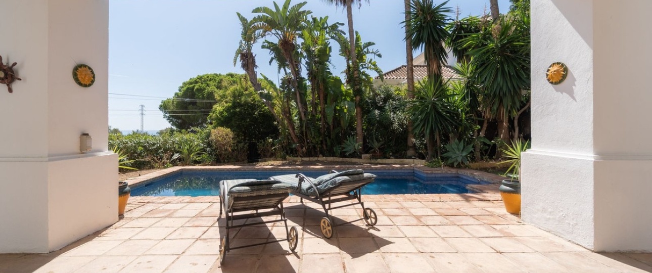 Wiederverkauf - Villa - Marbella - El Rosario