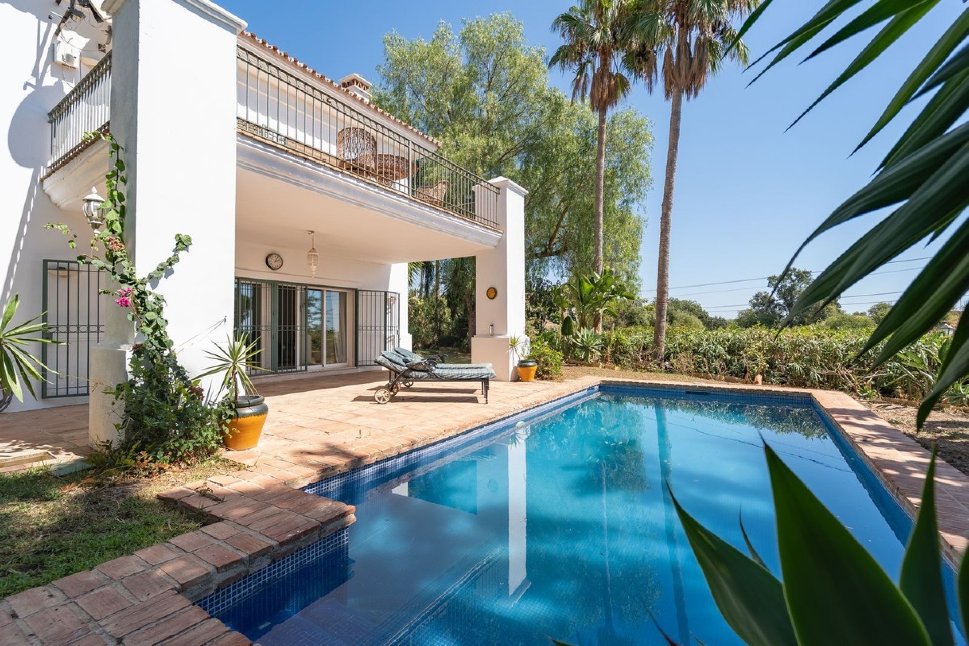Wiederverkauf - Villa - Marbella - El Rosario