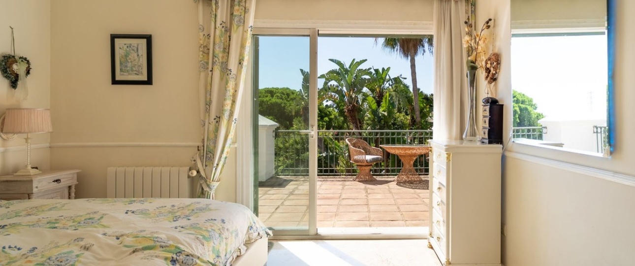 Wiederverkauf - Villa - Marbella - El Rosario
