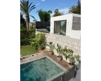 Wiederverkauf - Villa - Marbella - El Rosario