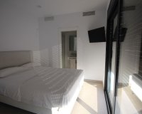 Wiederverkauf - Villa - Marbella - Elviria