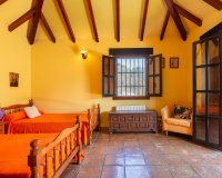 Wiederverkauf - Villa - Marbella - Elviria