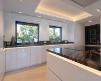 Wiederverkauf - Villa - Marbella - Elviria