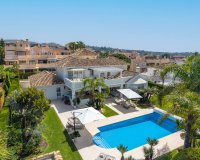 Wiederverkauf - Villa - Marbella - Elviria