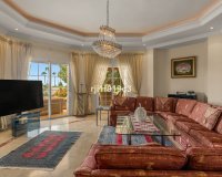 Wiederverkauf - Villa - Marbella - Elviria