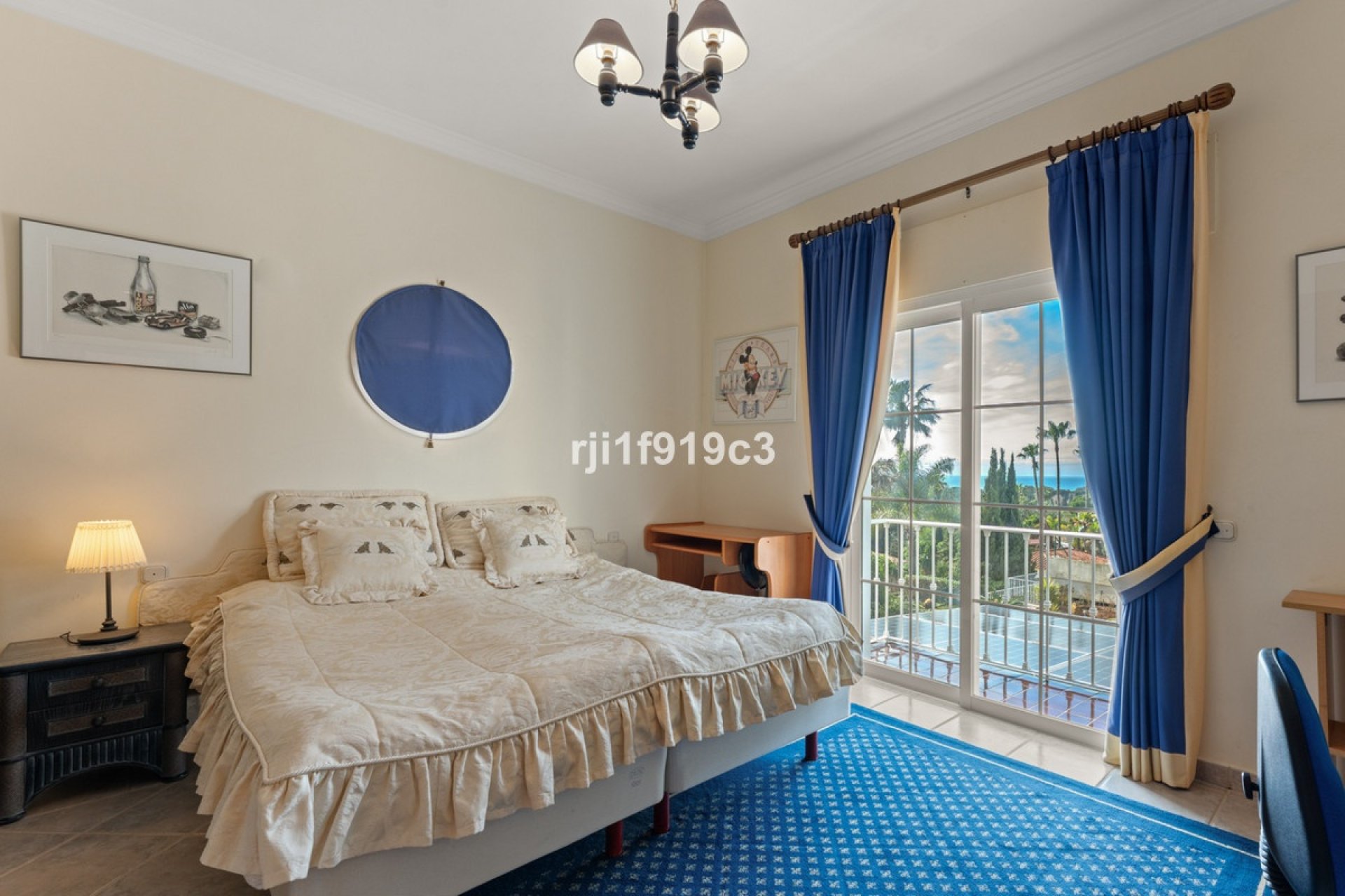 Wiederverkauf - Villa - Marbella - Elviria