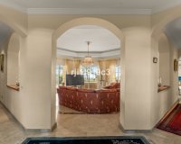 Wiederverkauf - Villa - Marbella - Elviria