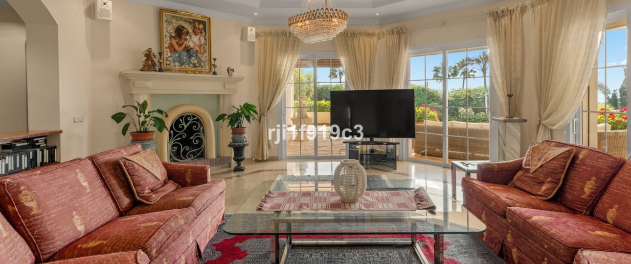 Wiederverkauf - Villa - Marbella - Elviria